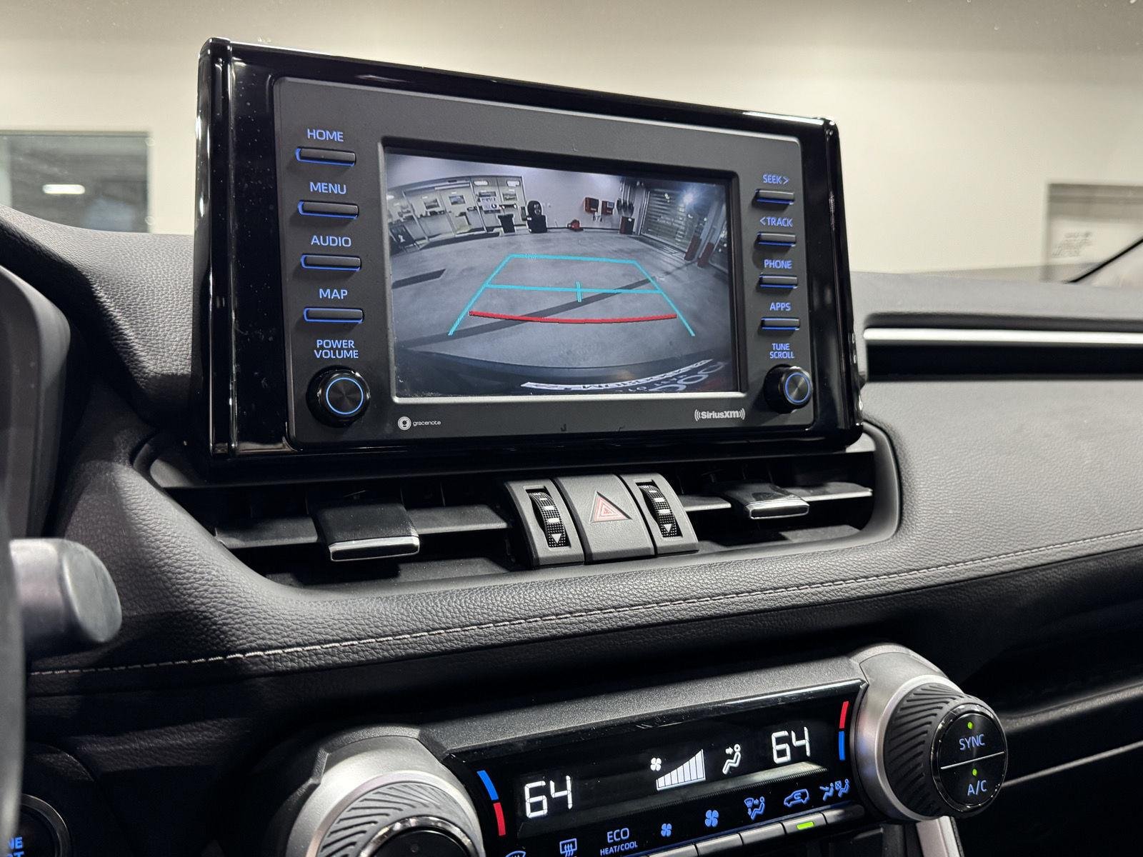 2022 Toyota RAV4 XLE Premium - Photo 32