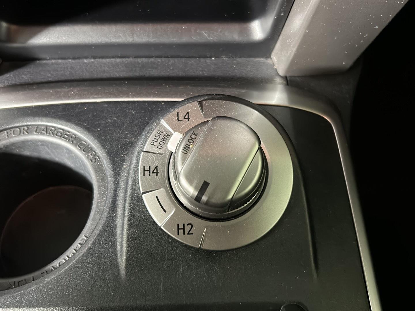 Used 2023 Ice Cap Toyota SR5 image 24