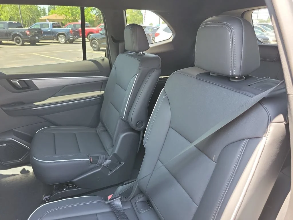 2026 Buick Enclave Preferred - Photo 23