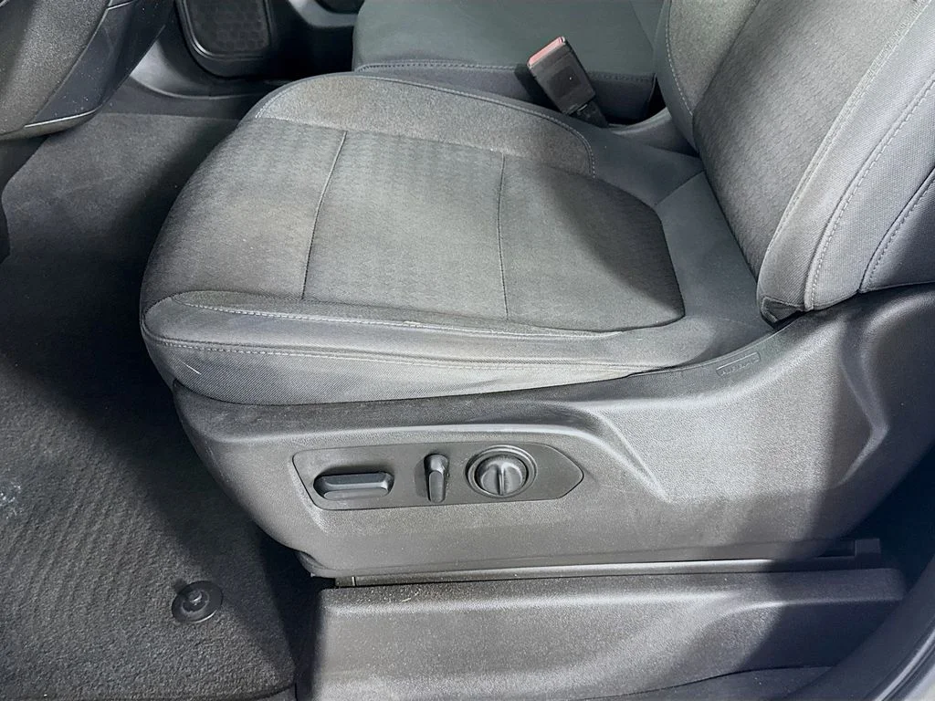 2019 Chevrolet Silverado 1500 LT - Photo 21