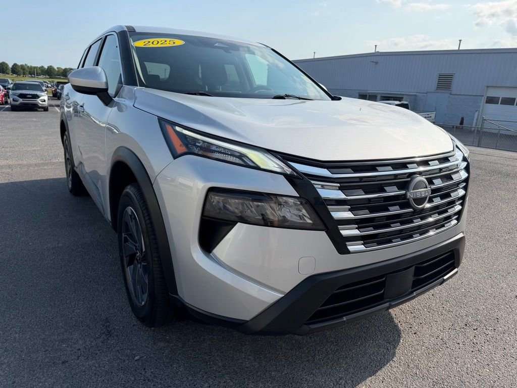 Used 2025 Silver Nissan SV image 38