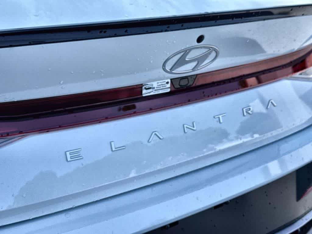 2026 Hyundai Elantra SEL Sport - Photo 10