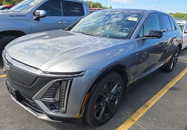 2024 Cadillac LYRIQ