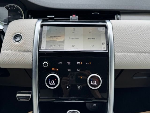 Used 2023 Fuji White Land Rover S R-Dynamic image 26