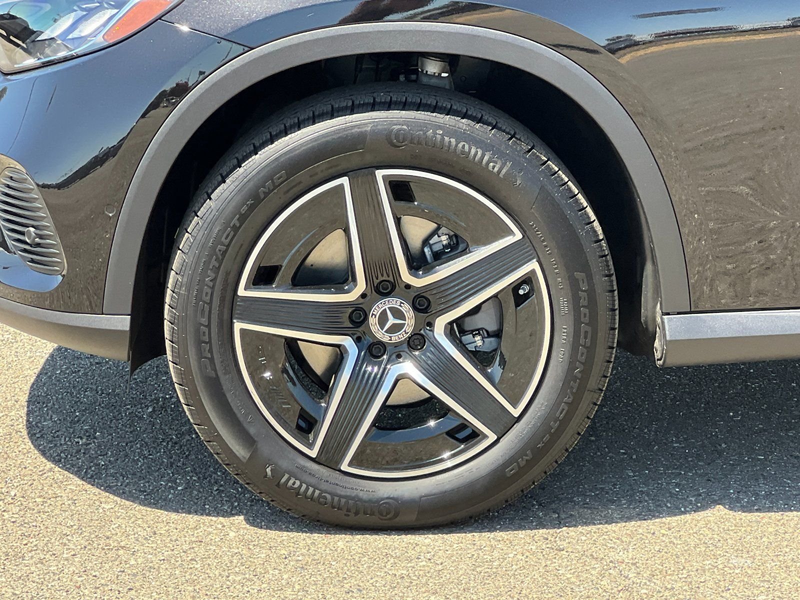 New 2026 Obsidian Black Metallic Mercedes-Benz 300 image 11