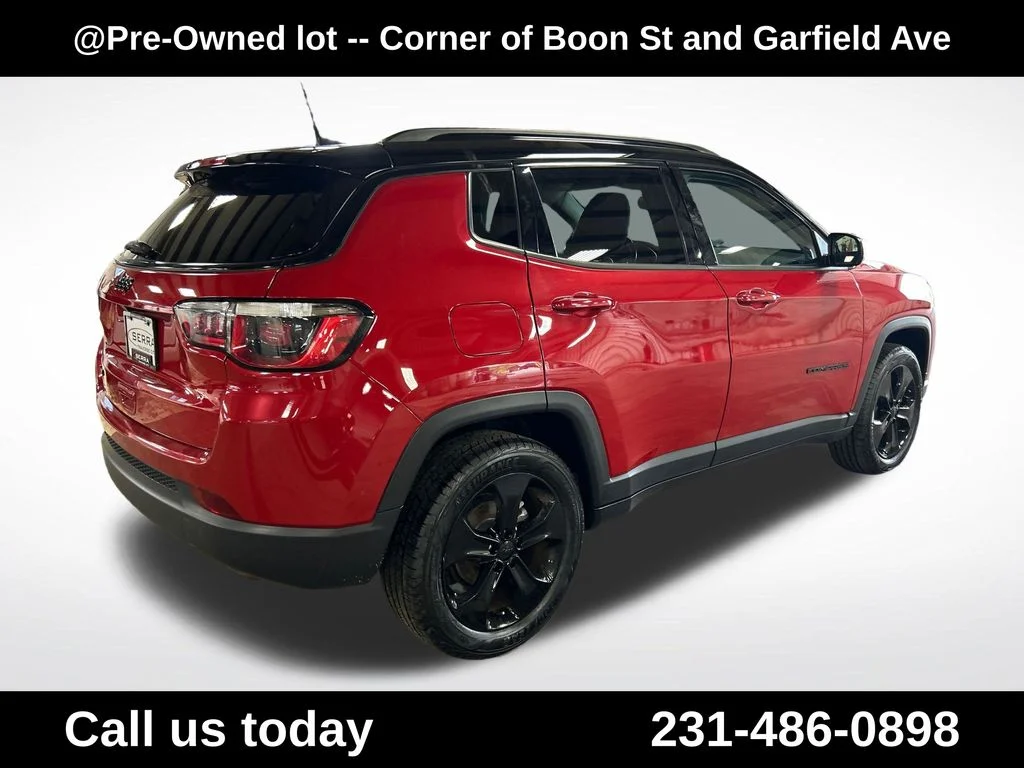 Used 2020 Red Jeep Latitude image 5