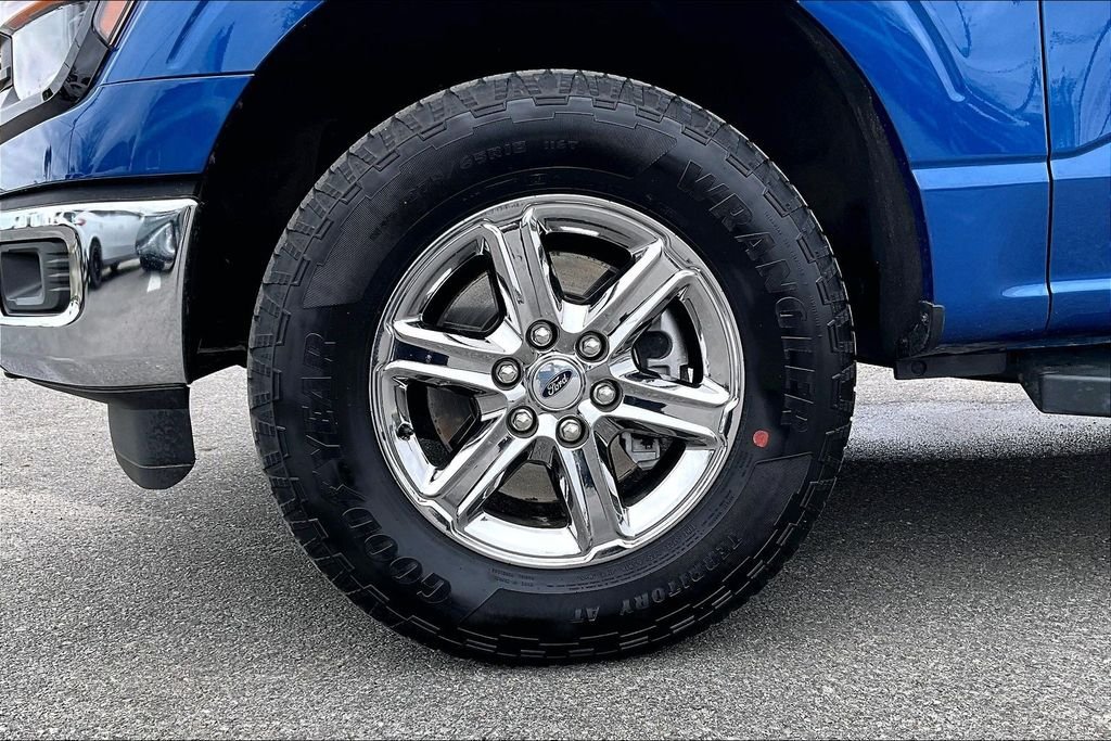 Used 2025 Blue Ford XLT image 34