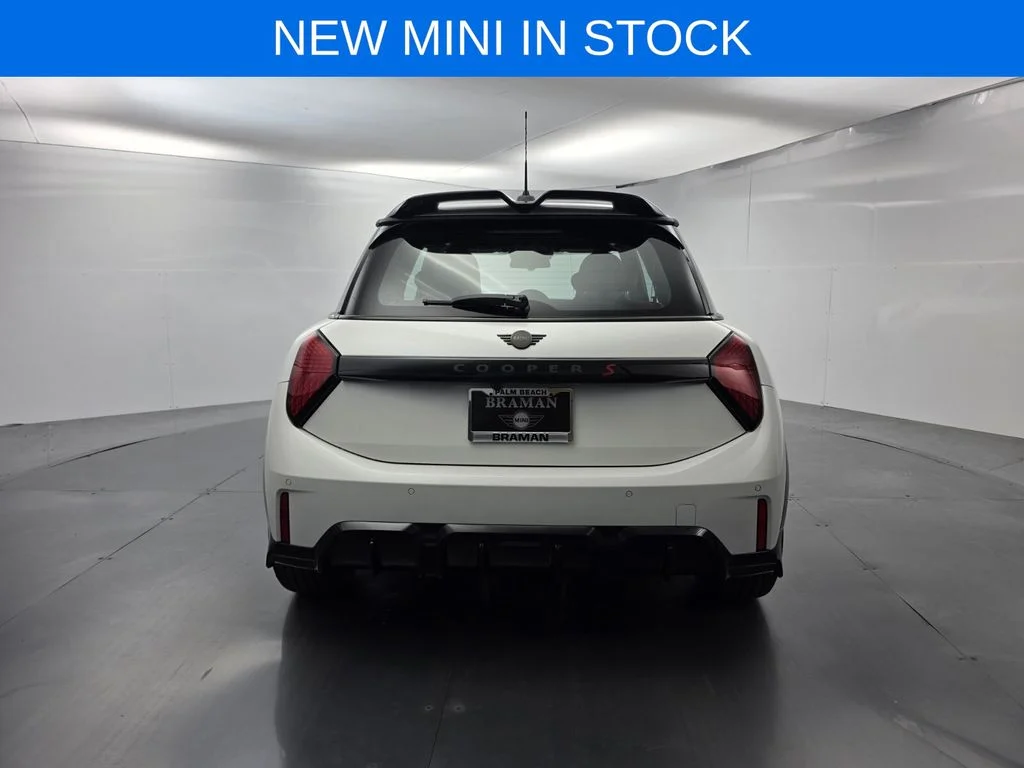 New 2026 White MINI Iconic image 5