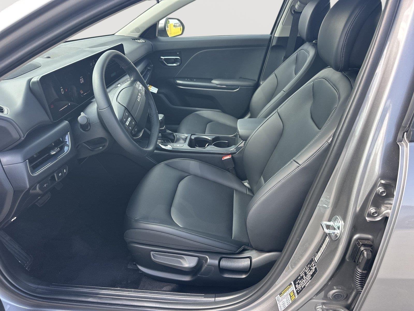 New 2026 Steel Gray Kia EX image 7