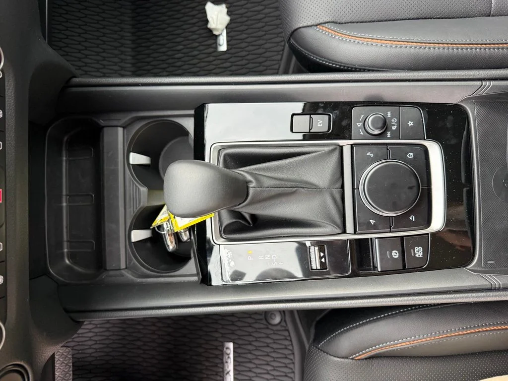 2026 Mazda CX-50 Premium - Photo 21