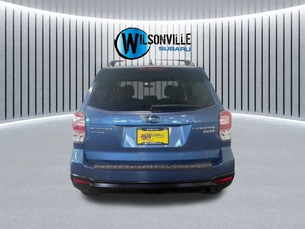 Used 2017 Blue Subaru 2.5i Premium image 5