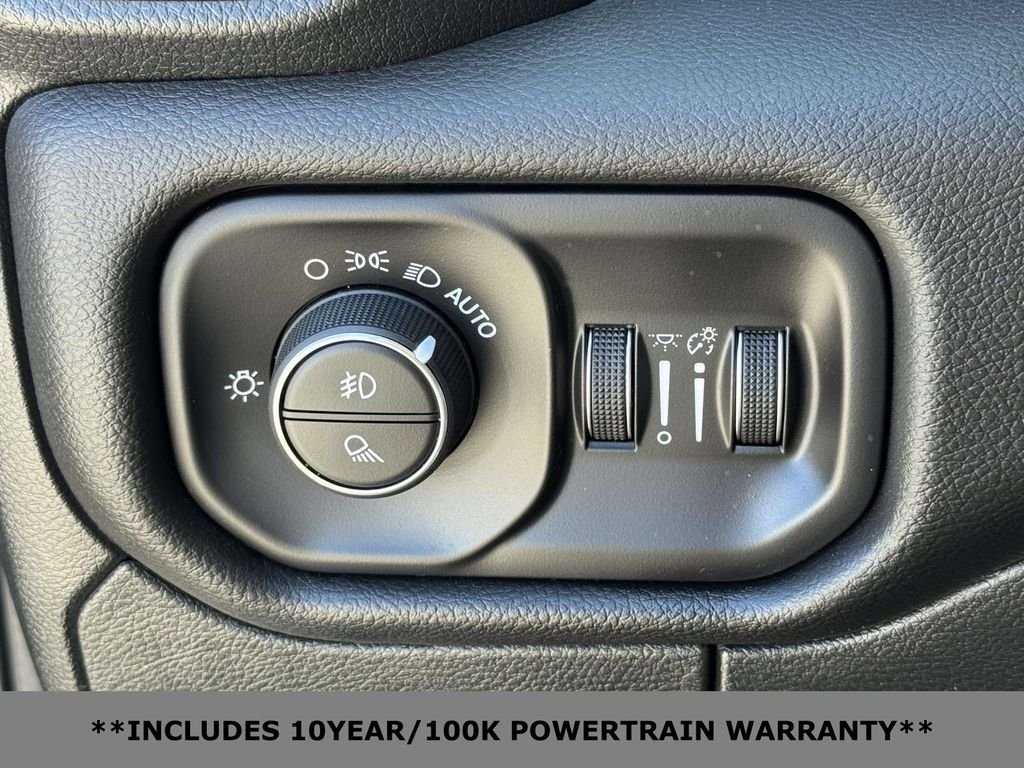 Used 2023 Black Ram Laramie image 17