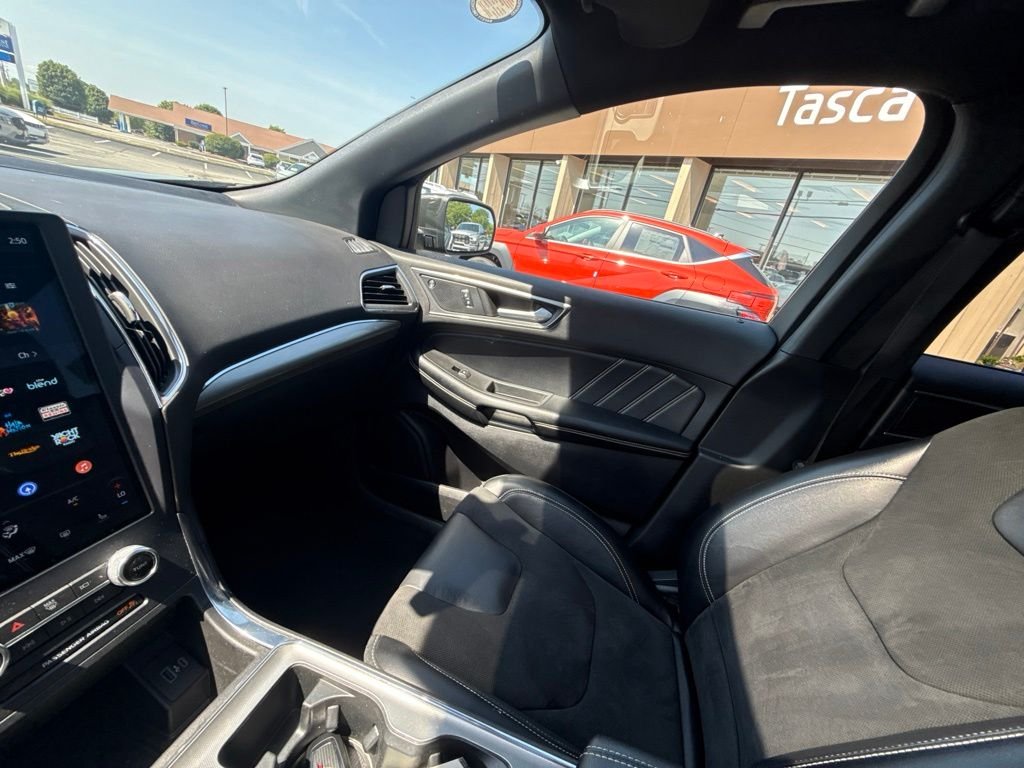 2022 Ford Edge ST - Photo 23
