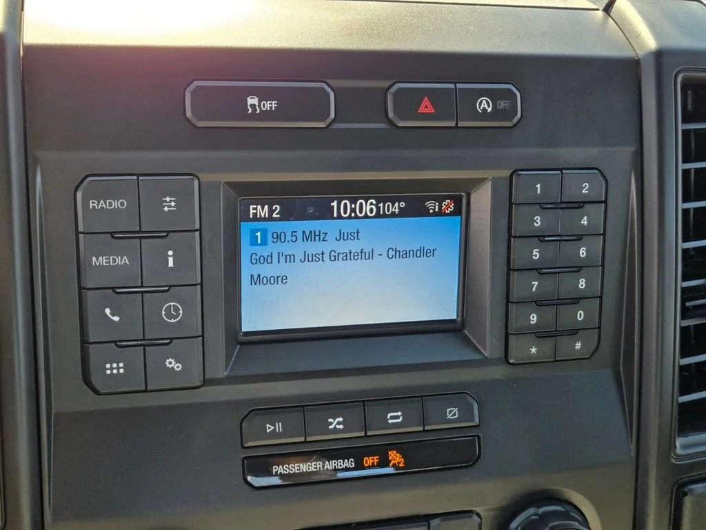 Used 2018 Lightning Blue Ford XL image 20
