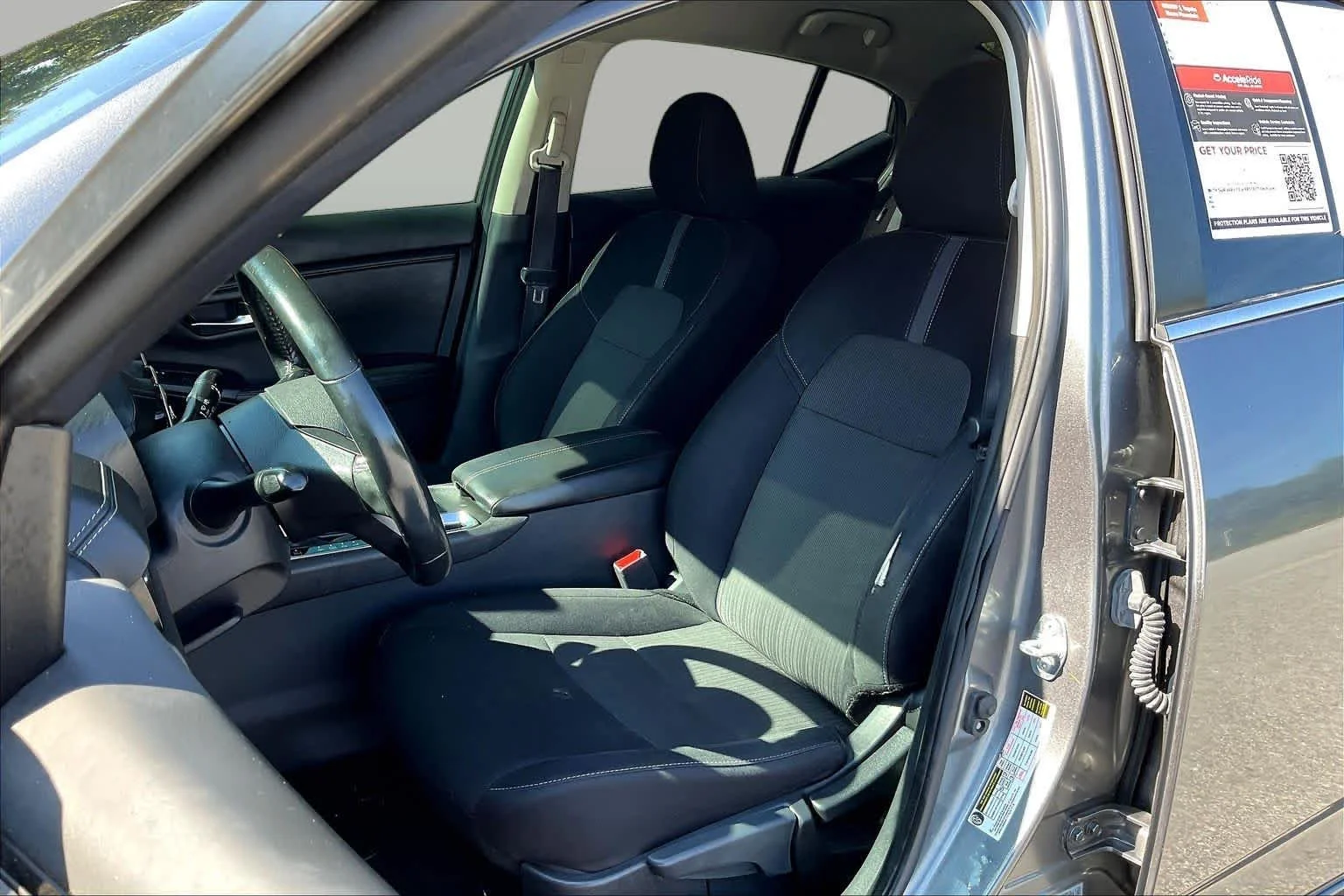 Used 2023 Gun Metallic Nissan SV image 8