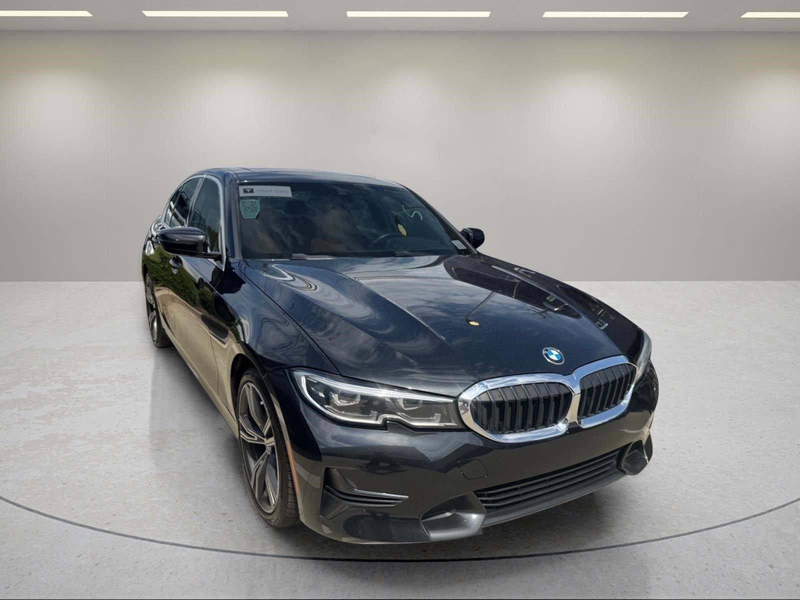Used 2020 Black Sapphire Metallic BMW 330i image 21