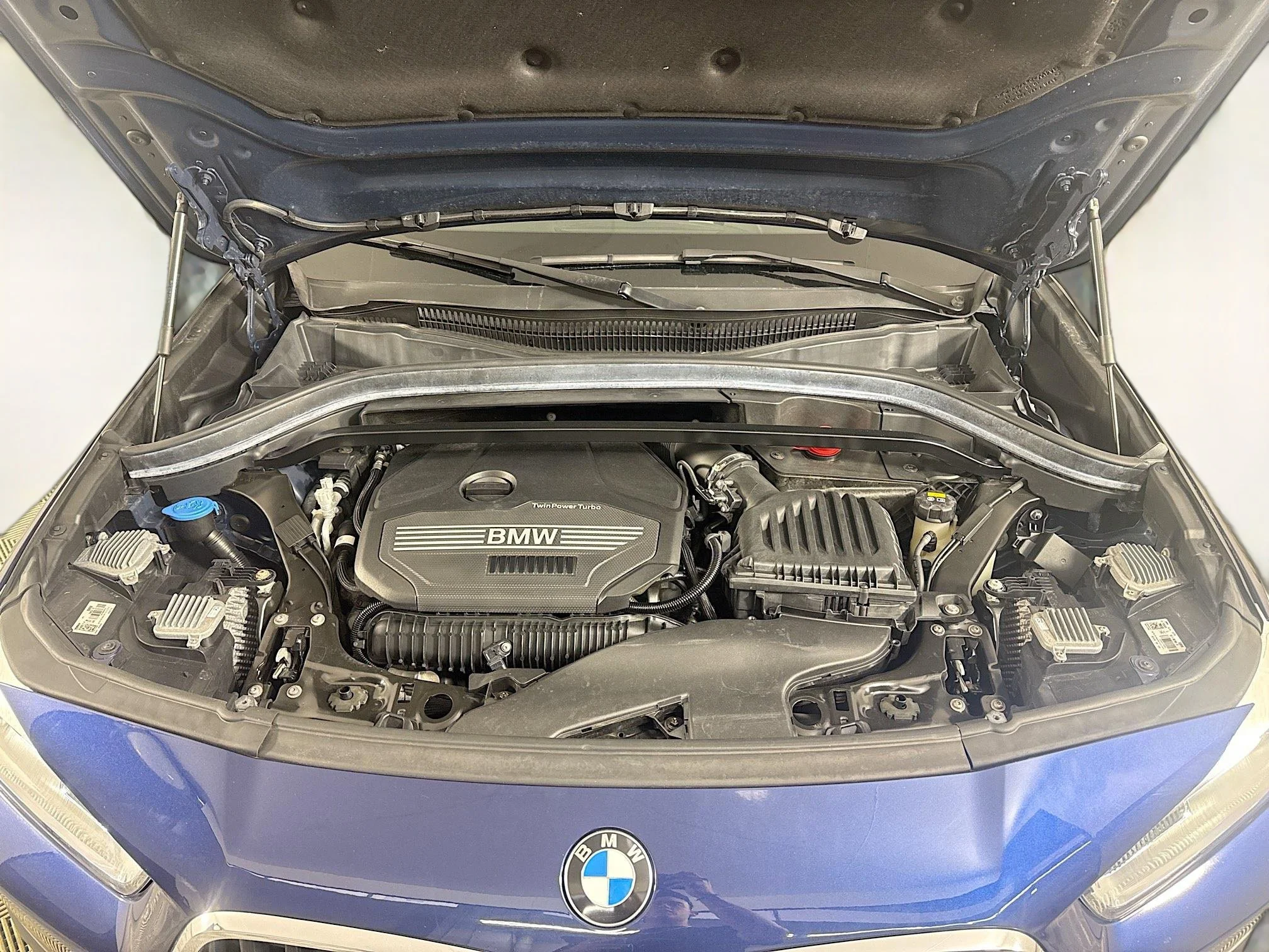 Used 2020 Mediterranean Blue Metallic BMW xDrive28i image 35