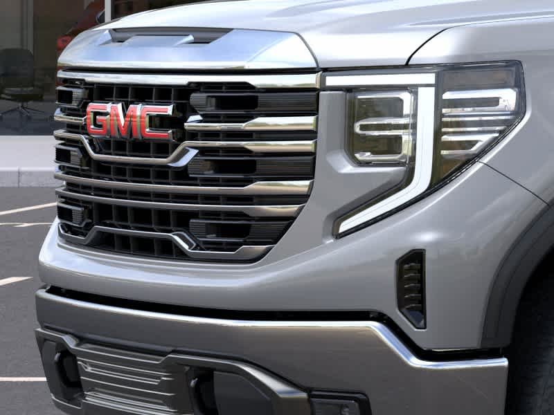 2026 GMC Sierra 1500 SLT - Photo 13
