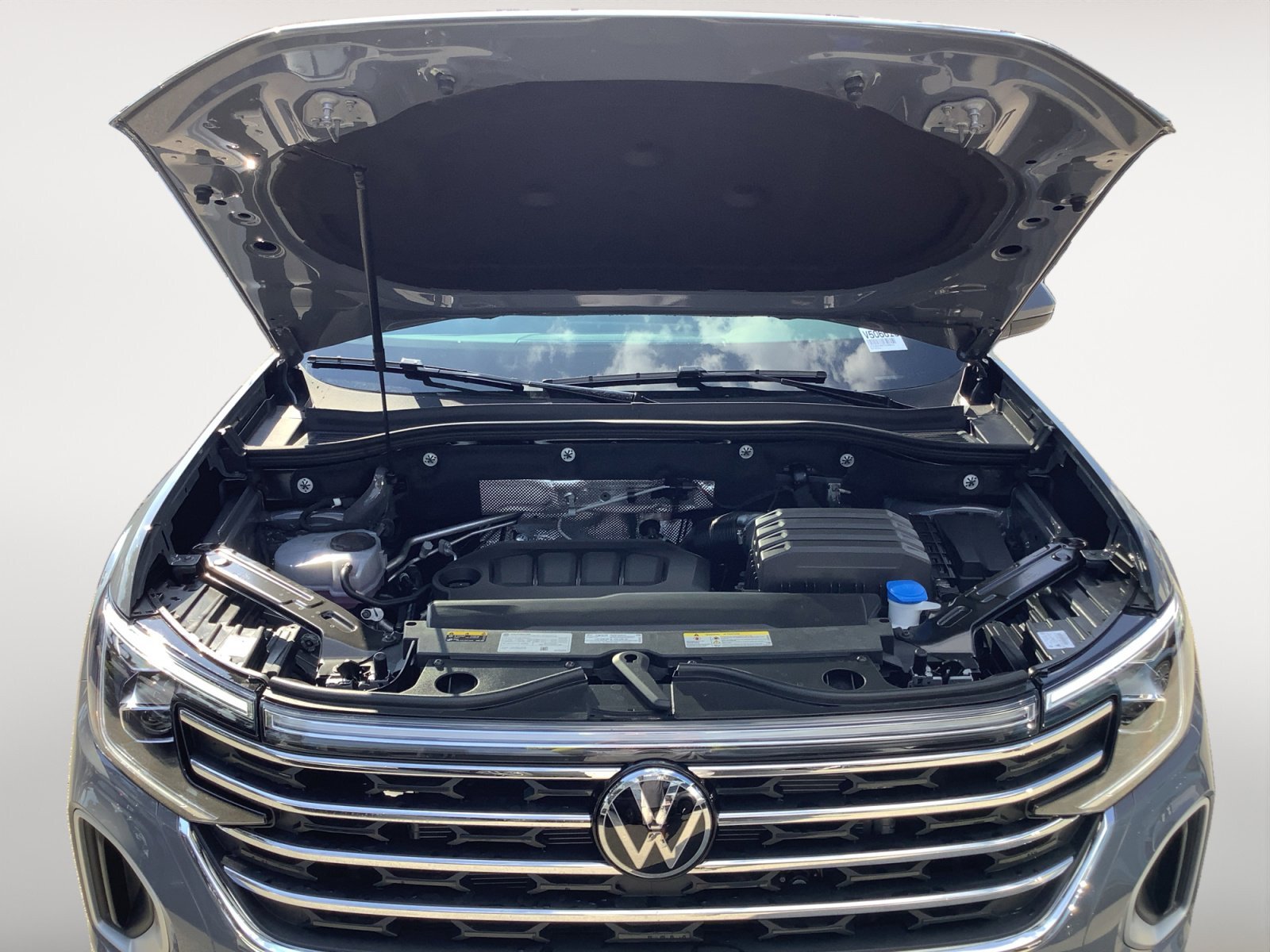 New 2026 Pure Gray Volkswagen 2.0T SE w/Technology image 11