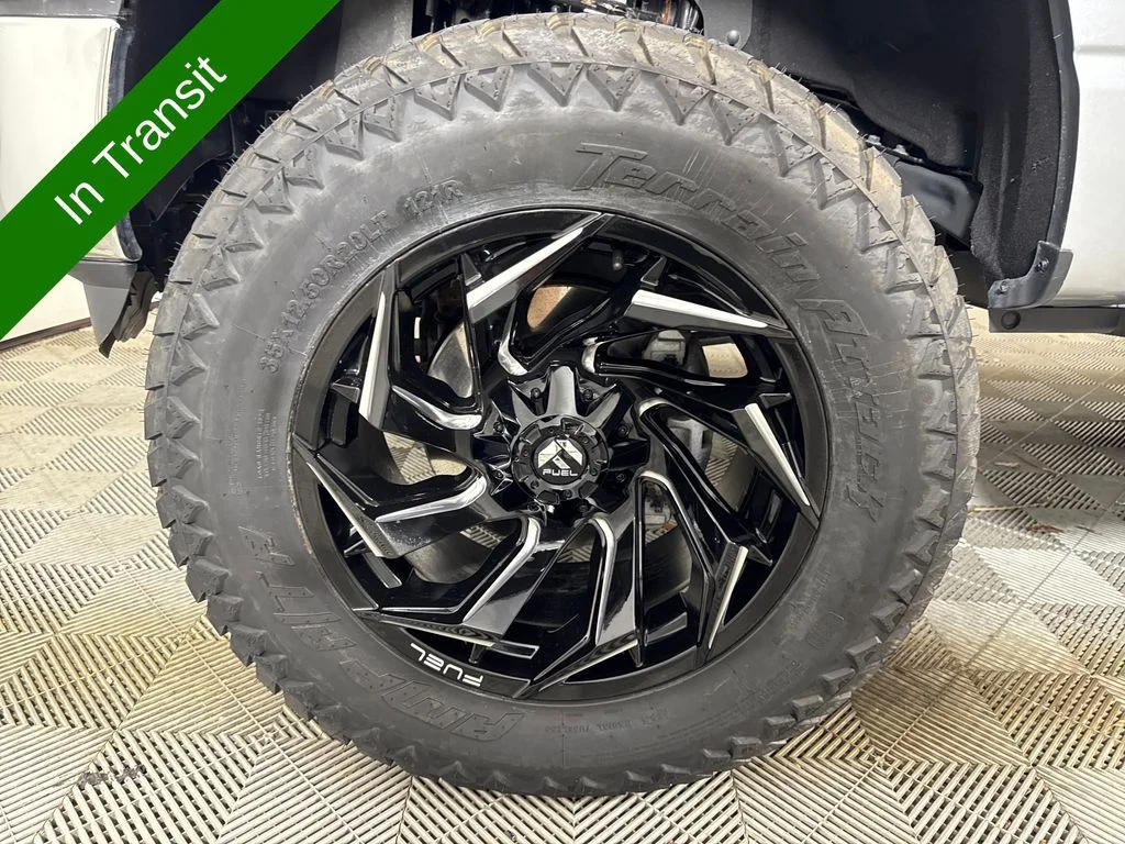 Used 2025 Silver Ford XLT image 8