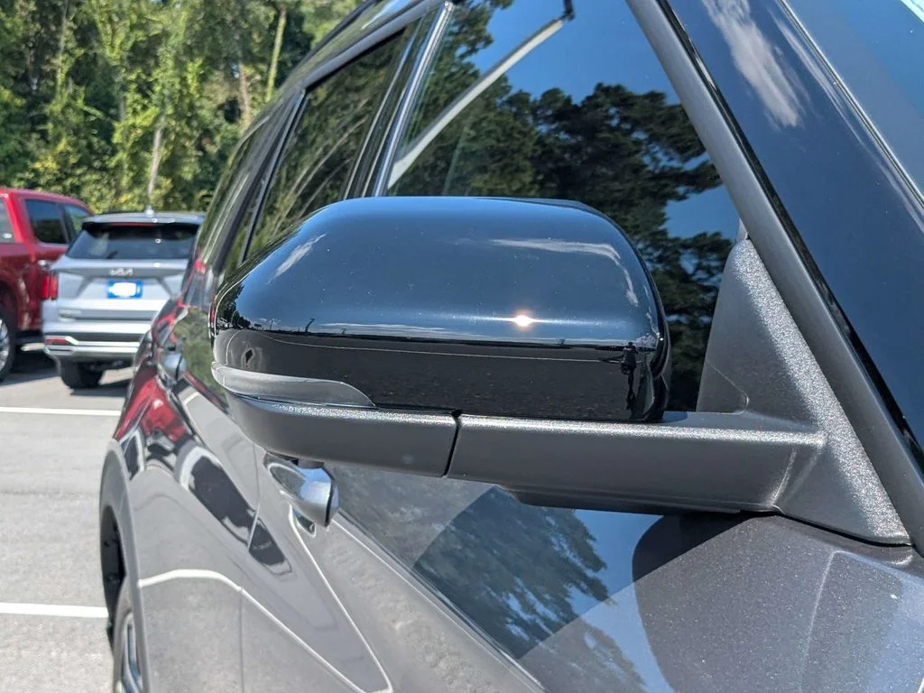 New 2027 Carbonized Gray Metallic Ford ST-Line image 9
