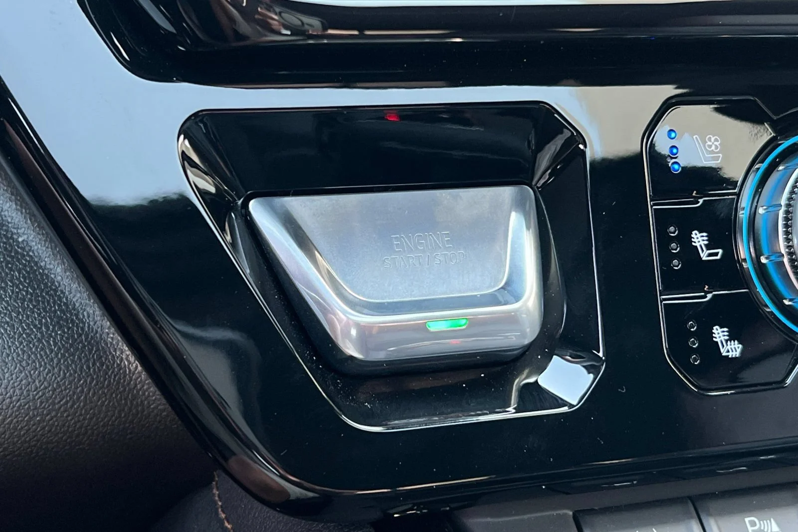 New 2026 Onyx Black GMC AT4 image 20