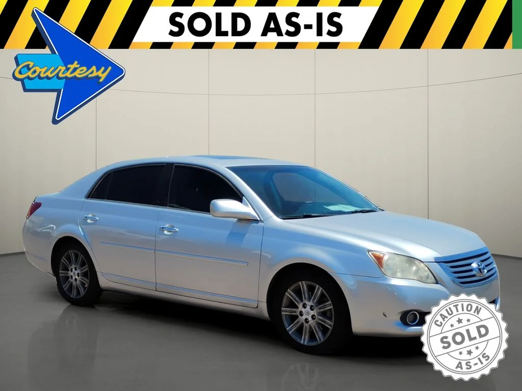 2010 Toyota Avalon Limited's photo