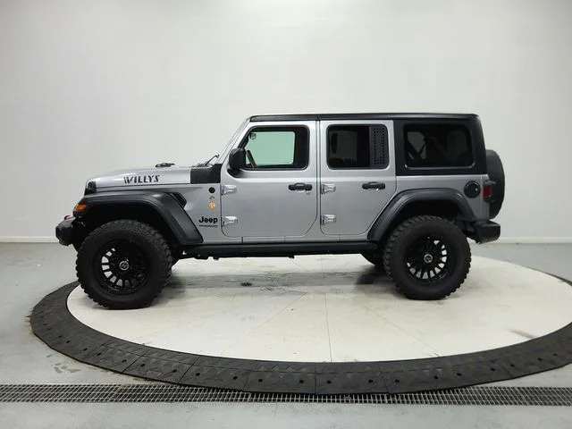 Used 2021 Silver Jeep Unlimited Willys image 5