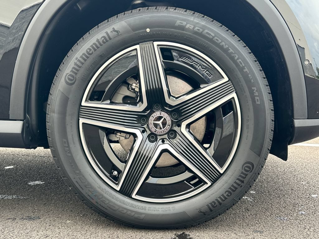 New 2026 Black Mercedes-Benz GLC 300 image 71