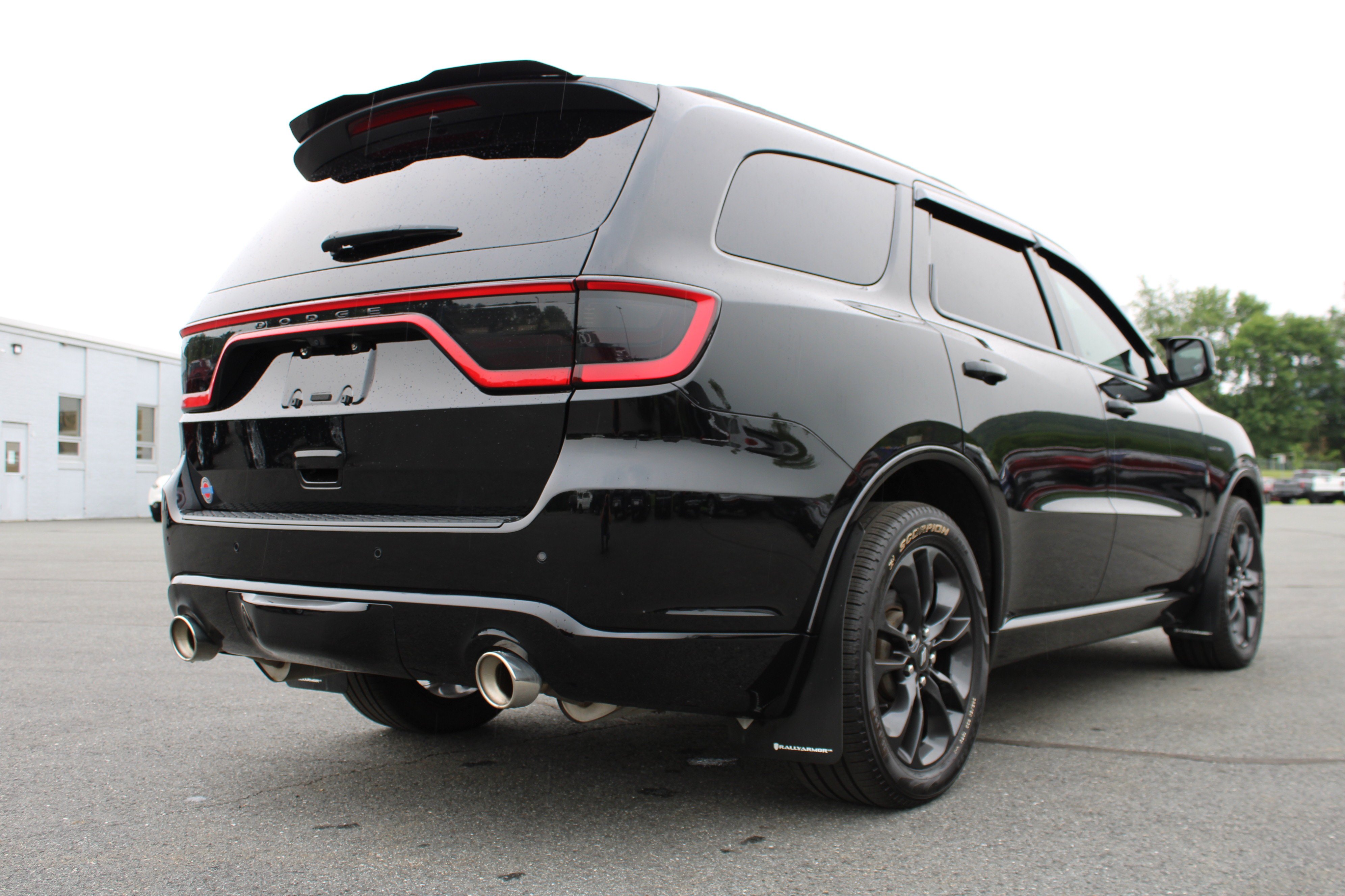 Used 2023 DB Black Clearcoat Dodge R/T Premium image 8