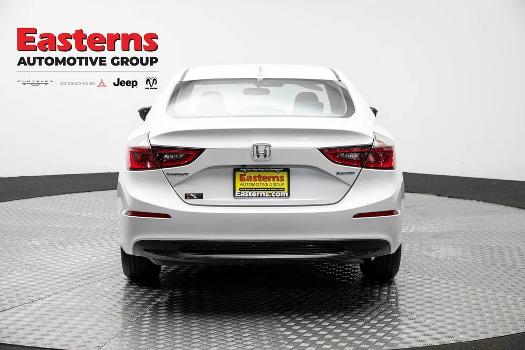 Used 2022 White Honda EX image 6