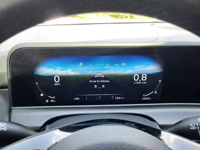 Certified Used 2025 Gray Kia EX image 19