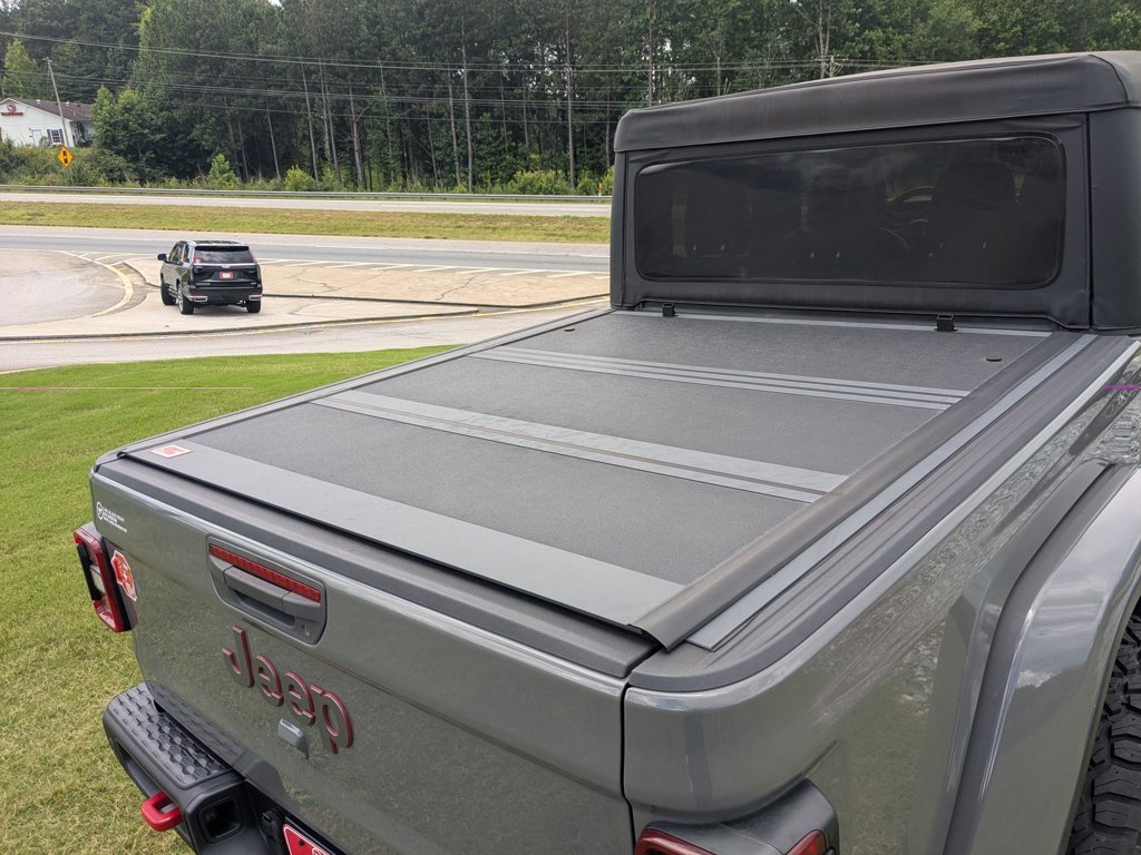 Used 2020 Sting-Gray Clearcoat Jeep Rubicon image 25