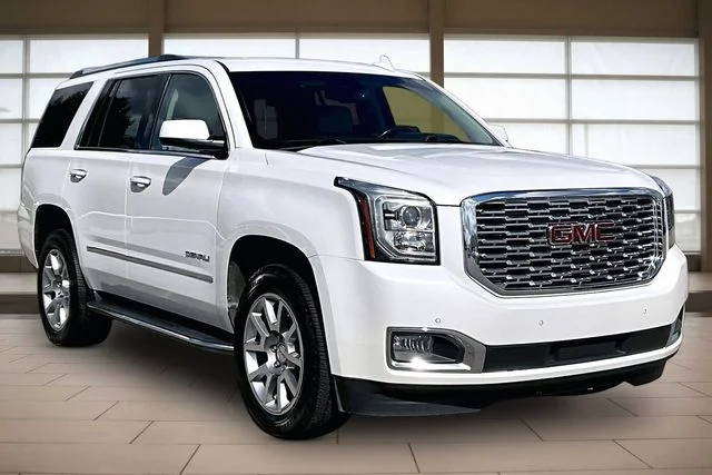 Used 2019 White GMC Denali image 12