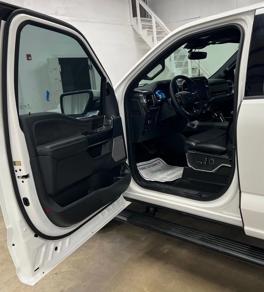 Used 2024 White Ford Platinum image 21