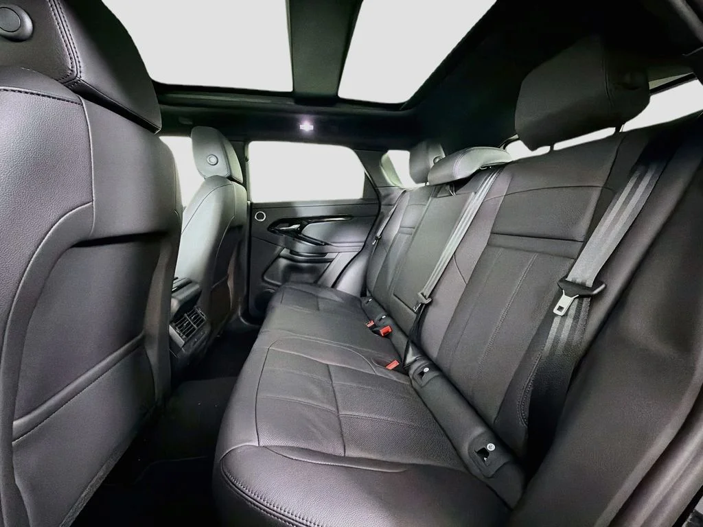New 2026 Santorini Black Land Rover S image 26