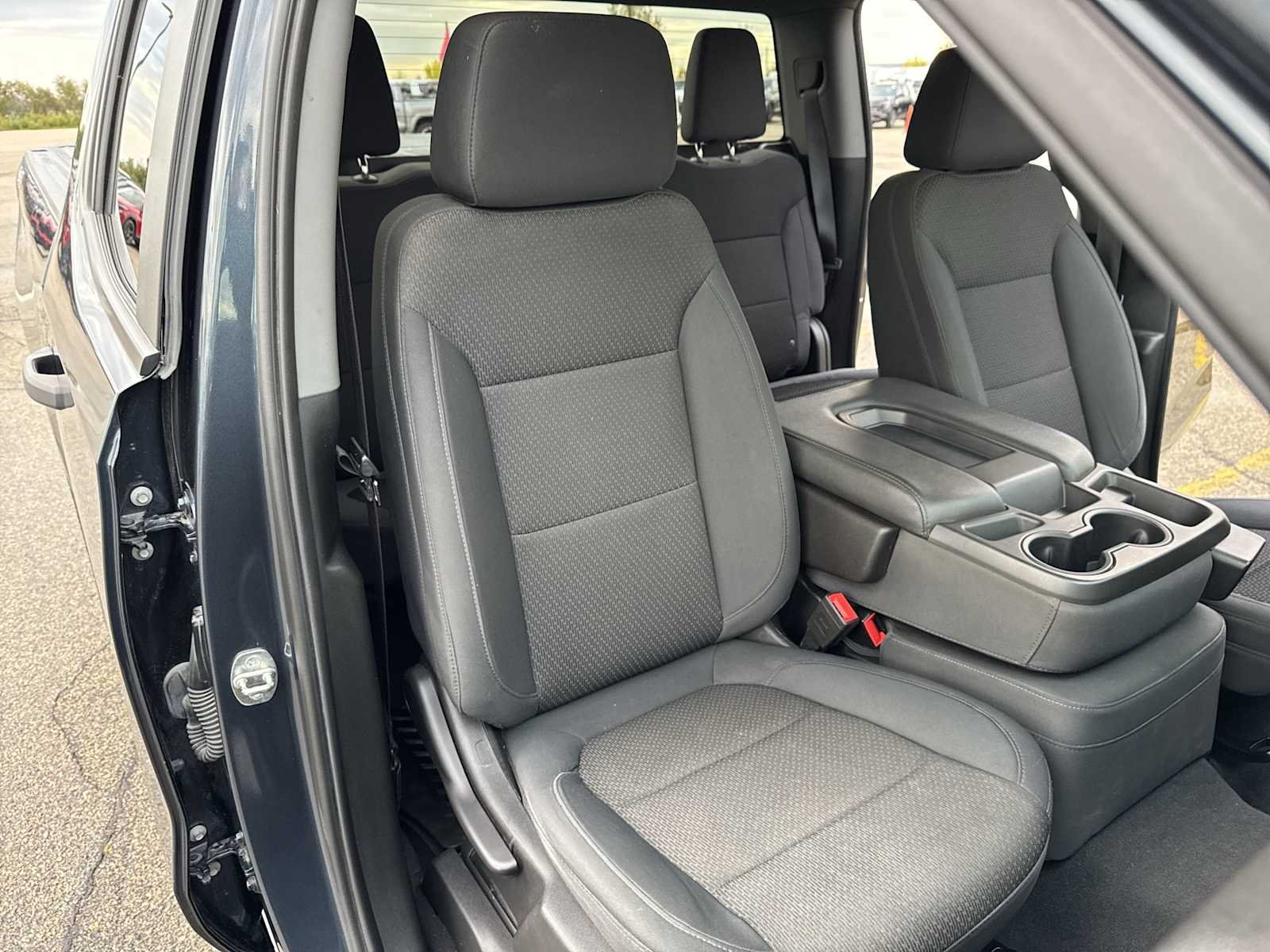 Certified Used 2019 SHADOW GRAY METALLIC Chevrolet Custom image 27