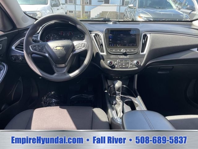 2023 Chevrolet Malibu 1LT - Photo 14
