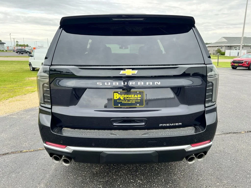 2026 Chevrolet Suburban Premier - Photo 41
