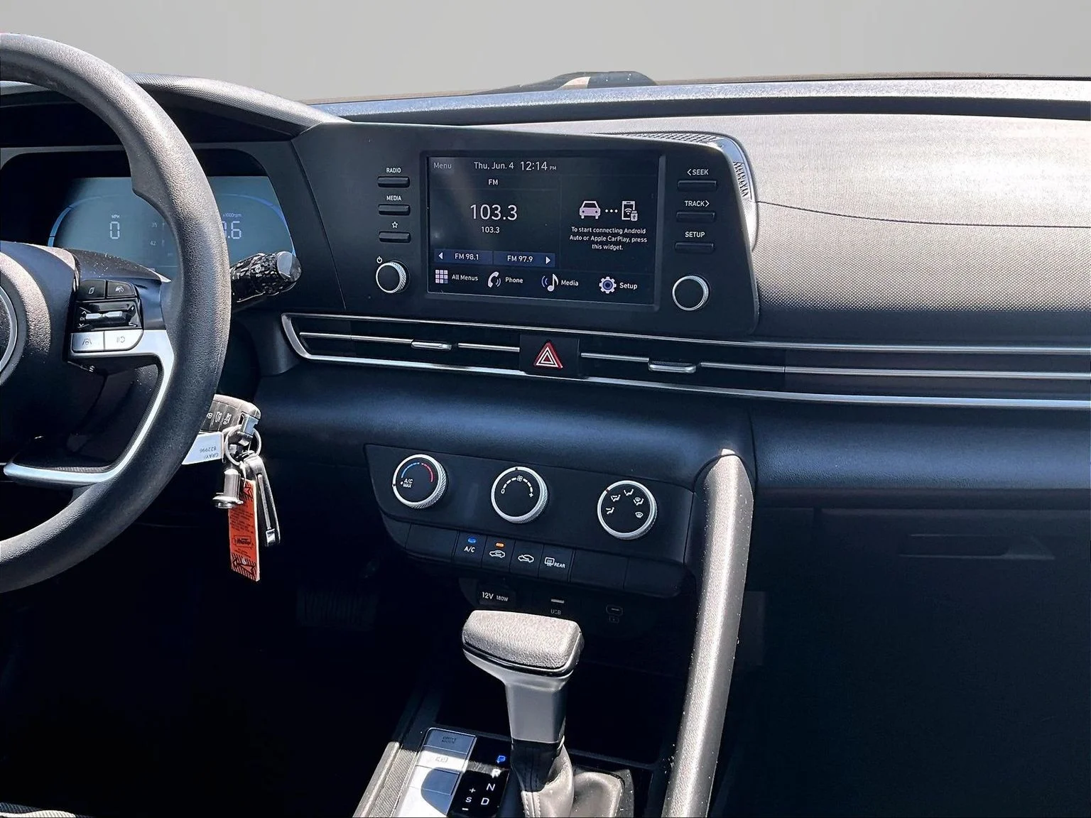Used 2024 Gray Hyundai SE image 7