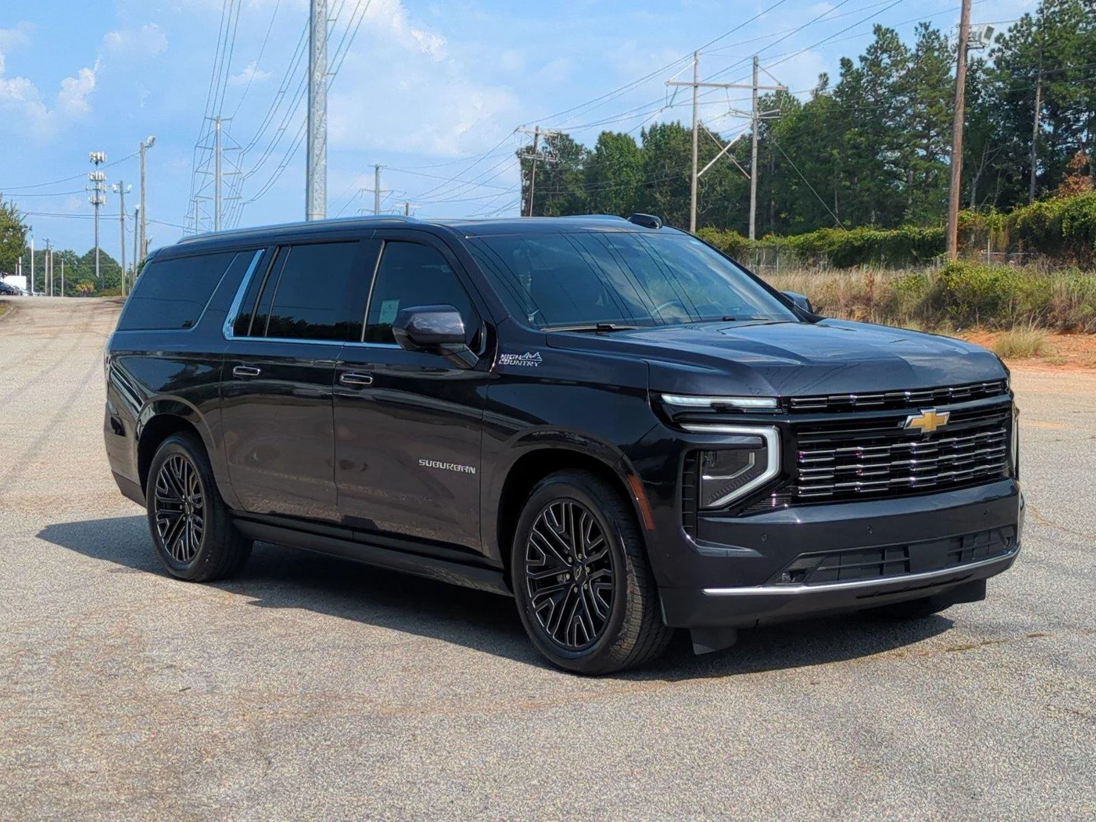 Used 2025 Lakeshore Blue Metallic Chevrolet High Country image 7