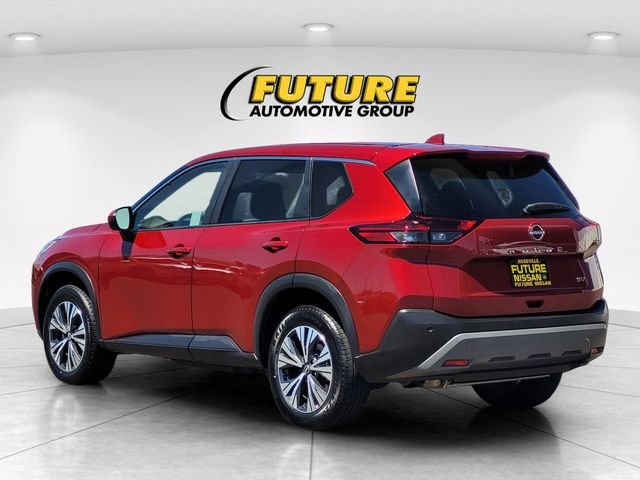 Used 2023 Red Nissan SV image 7