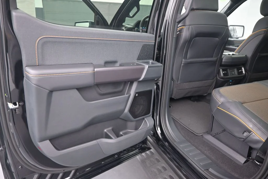New 2026 Agate Black Metallic Ford Tremor image 10