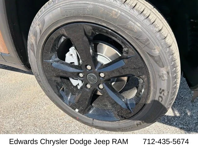 New 2027 Brown Jeep Limited image 11