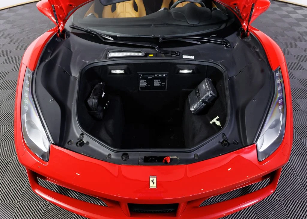 Used 2018 Rosso Corsa Ferrari Base image 35