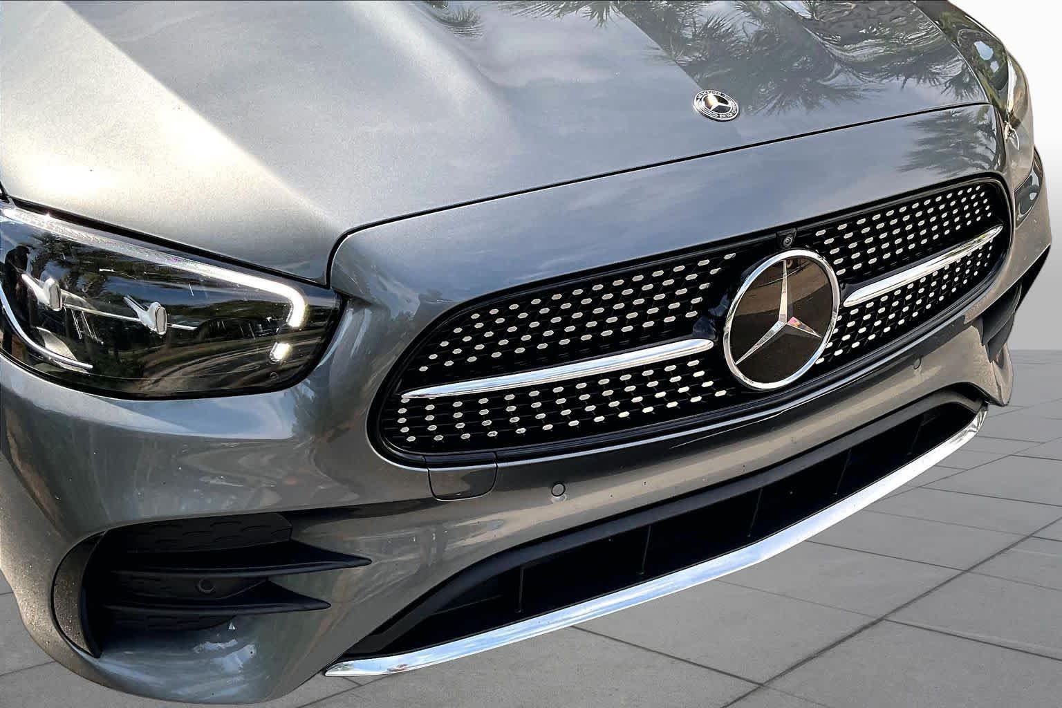 Used 2023 Selenite Grey Metallic Mercedes-Benz E 450 image 27