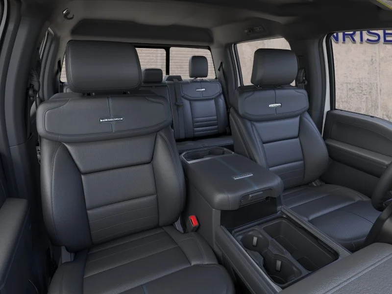 2025 Ford F-250 Super Duty Platinum - Photo 10