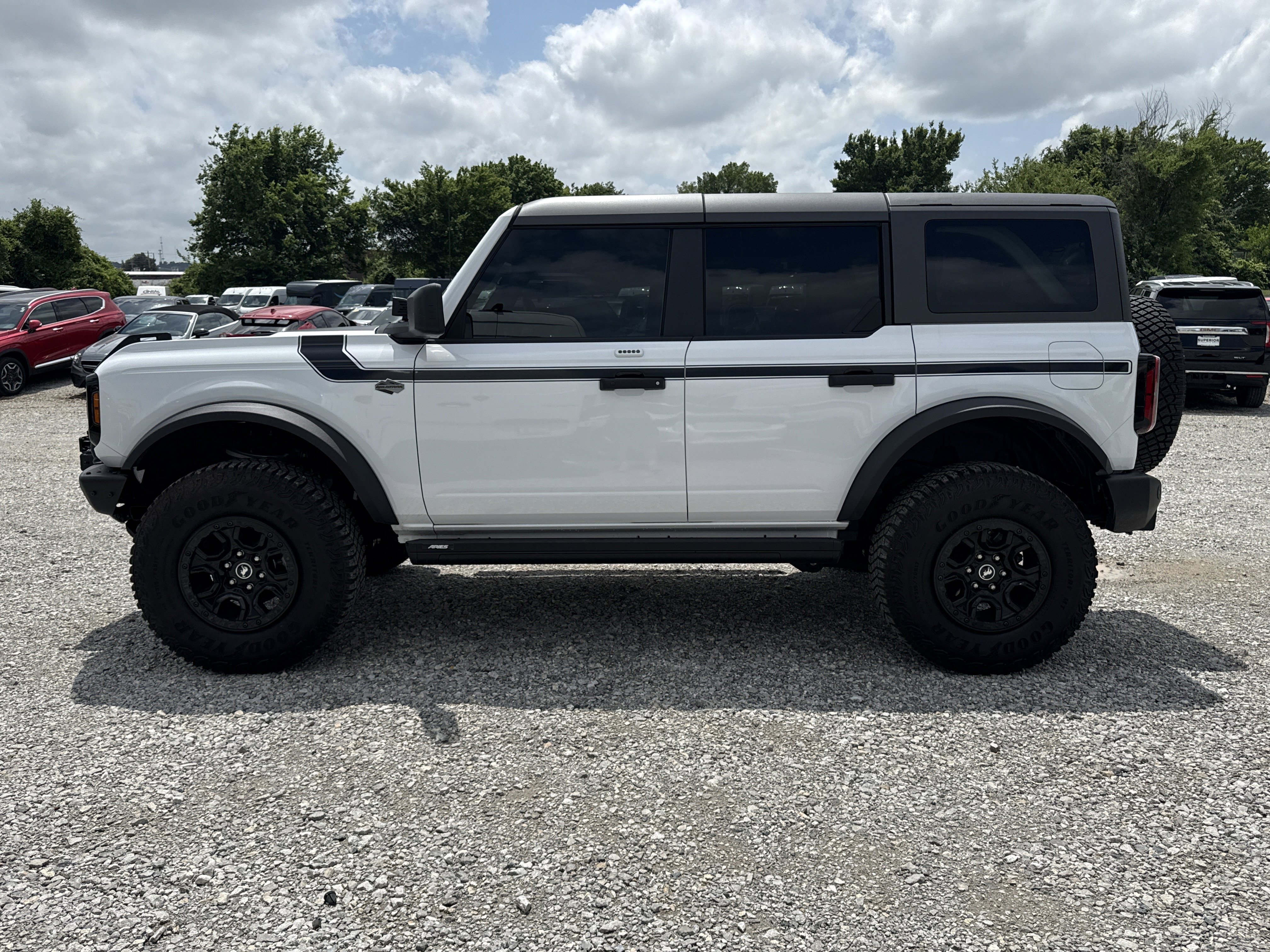 Used 2022 Oxford White Ford Wildtrak 4WD image 3