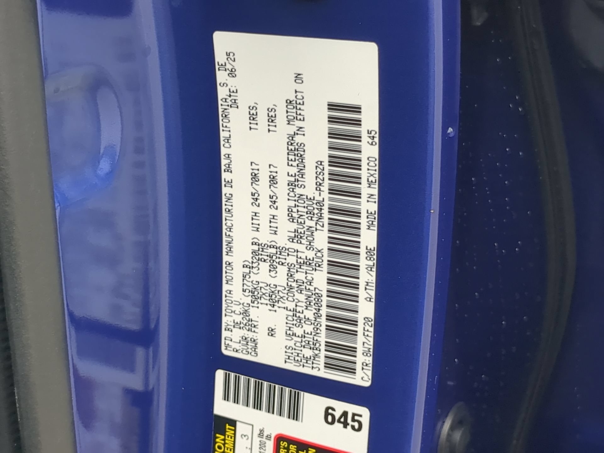 Used 2025 Blue Crush Metallic Toyota SR5 Crew Cab Pickup image 69