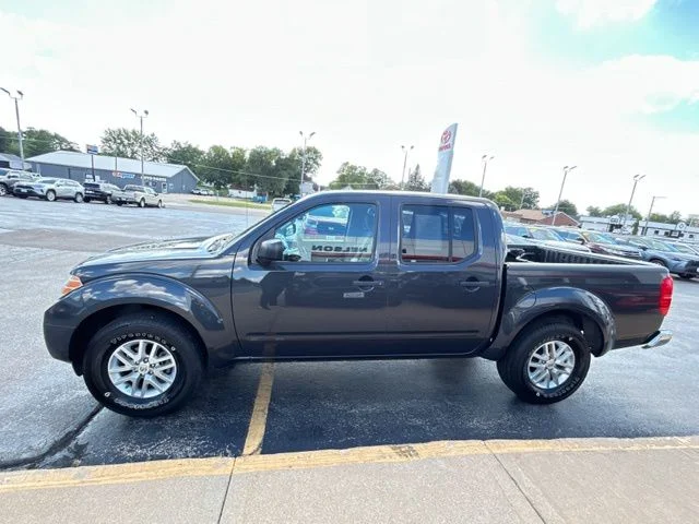 2015 Nissan Frontier SV - Photo 6